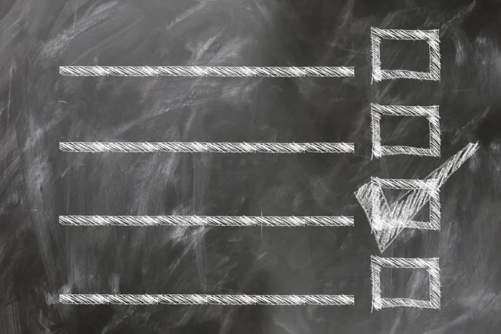 Student visa: checklist, check and rectangles