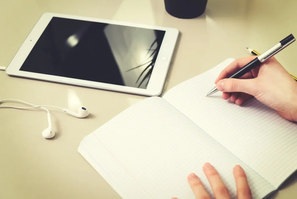 German grade calculator: Homework, student and tablet