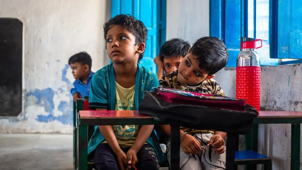 Indian students: indian school children, education and india