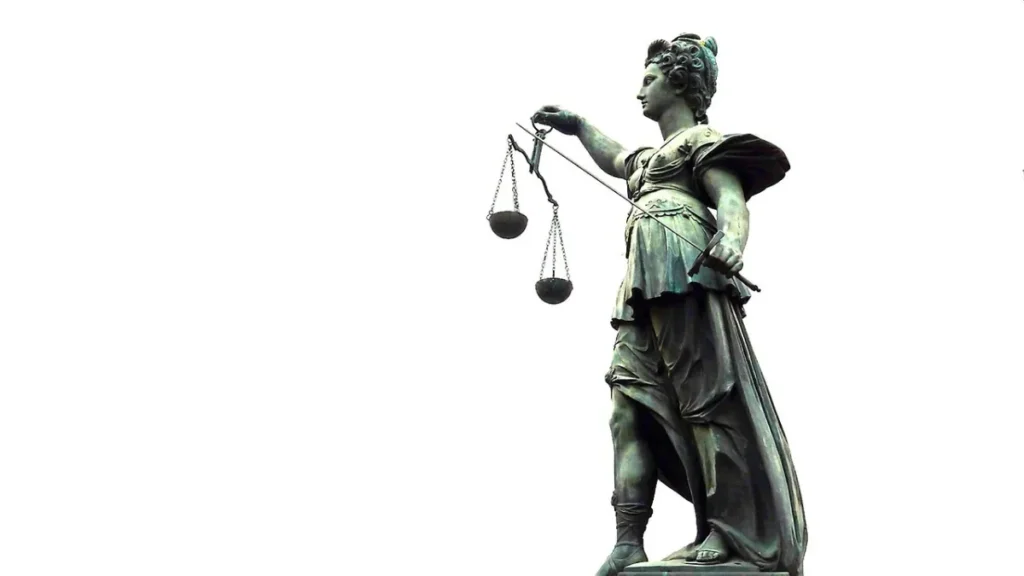 Scholarship application: justitia, law and justice